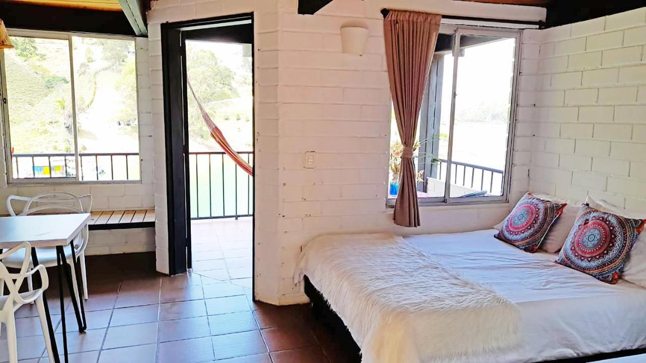 Ecolodge Bahia Del Penon Guatapé Buitenkant foto