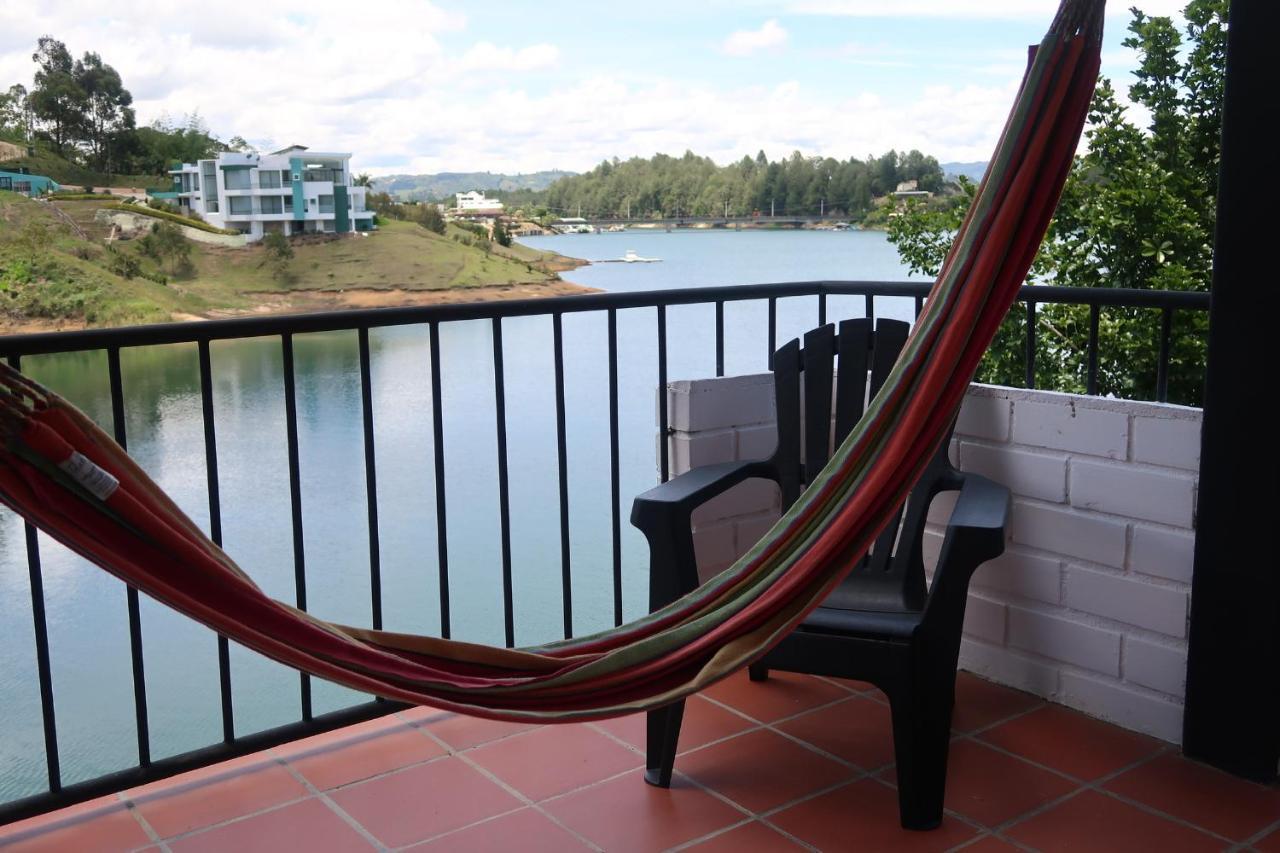 Ecolodge Bahia Del Penon Guatapé Buitenkant foto
