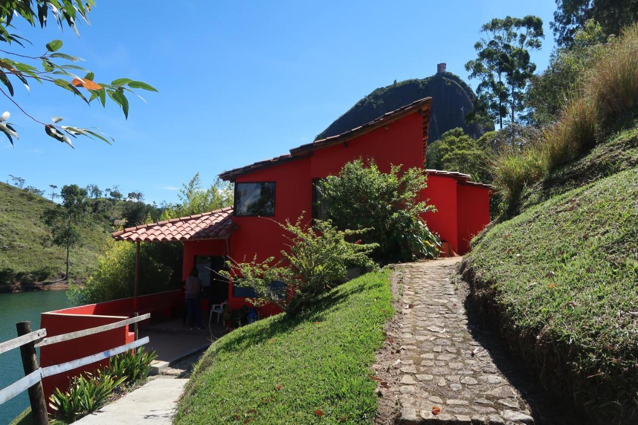 Ecolodge Bahia Del Penon Guatapé Buitenkant foto